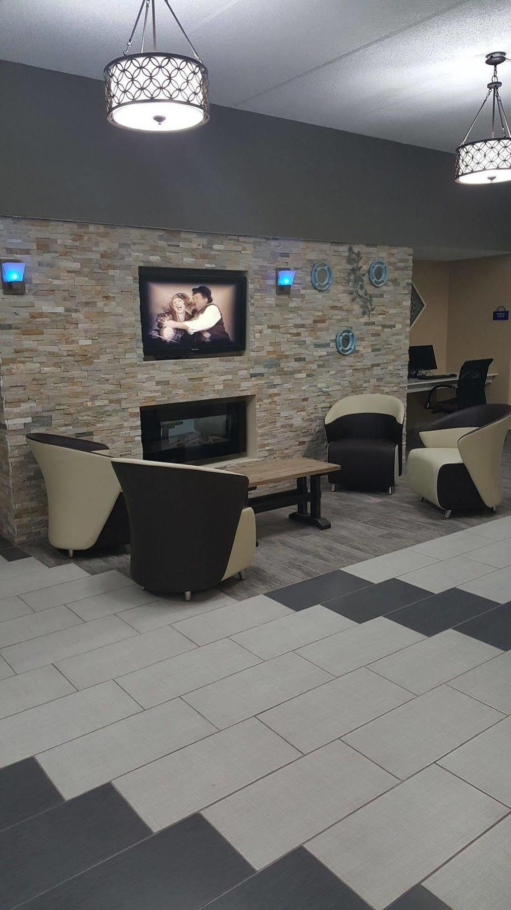 פורסט סיטי Econo Lodge מראה חיצוני תמונה