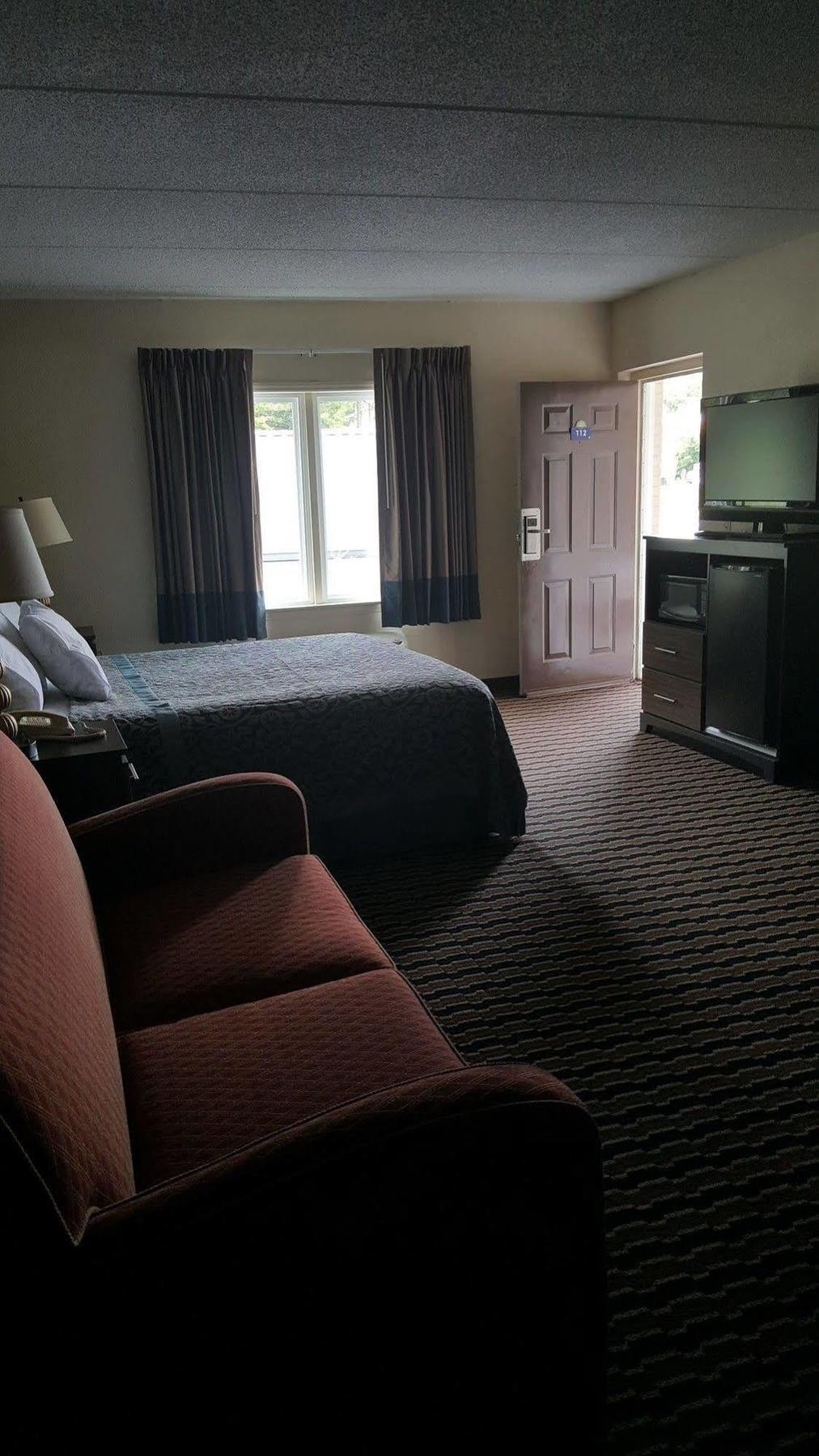 פורסט סיטי Econo Lodge מראה חיצוני תמונה